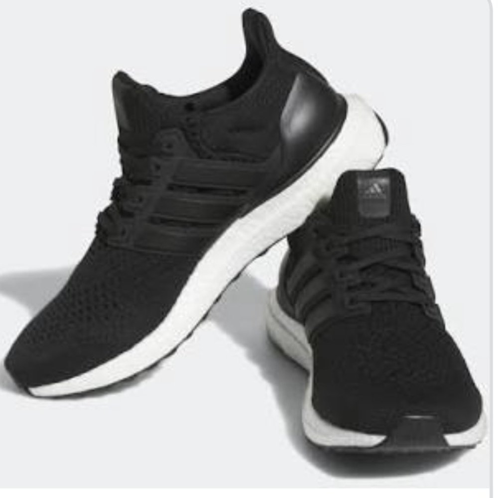 Adidas Women's Ultraboost 4.0 DNA Running Shoes 9.5